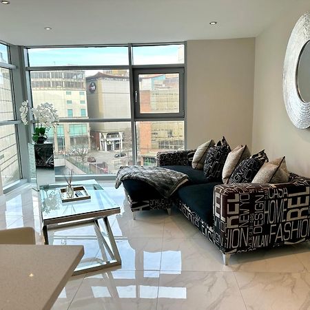 Superior Apartment In Cardiff City Centre Екстериор снимка